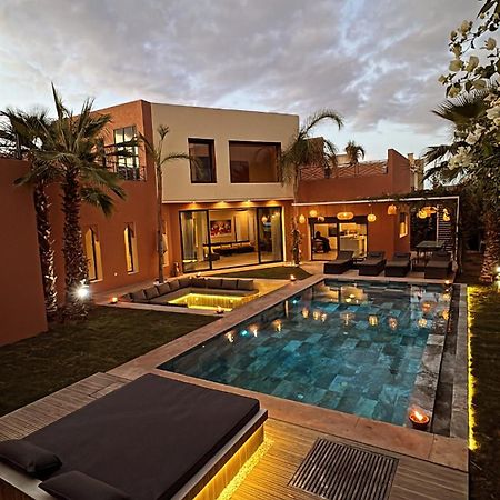 Villa Mattia Piscine Chauffee Sans Vis A Vis Marrakesh Extérieur photo