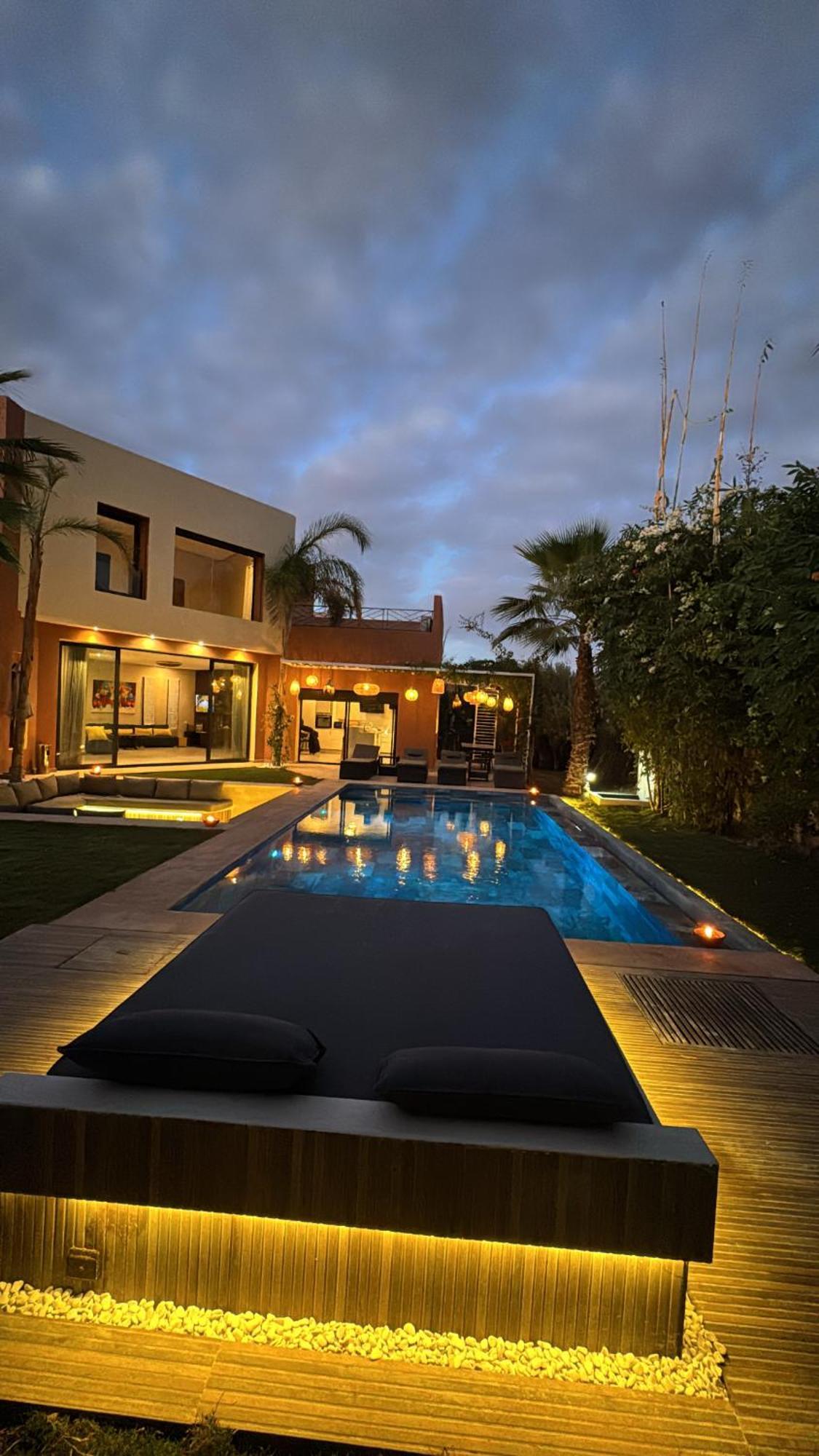 Villa Mattia Piscine Chauffee Sans Vis A Vis Marrakesh Extérieur photo